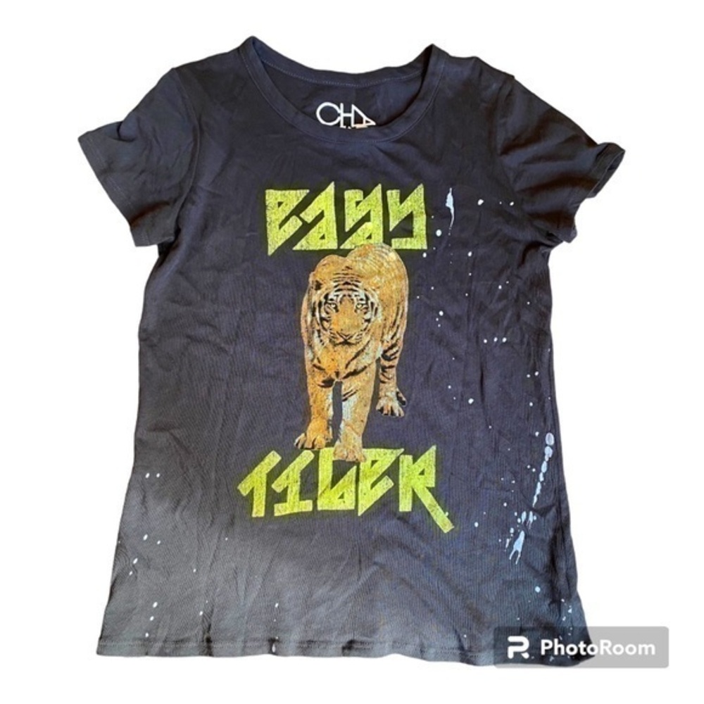 NWOT Chaser East Tiger tee